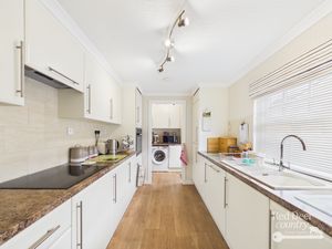 Kitchen- click for photo gallery